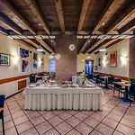 家托巴多酒店 酒店 3*